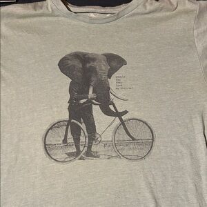 Urban Octopus green tee.